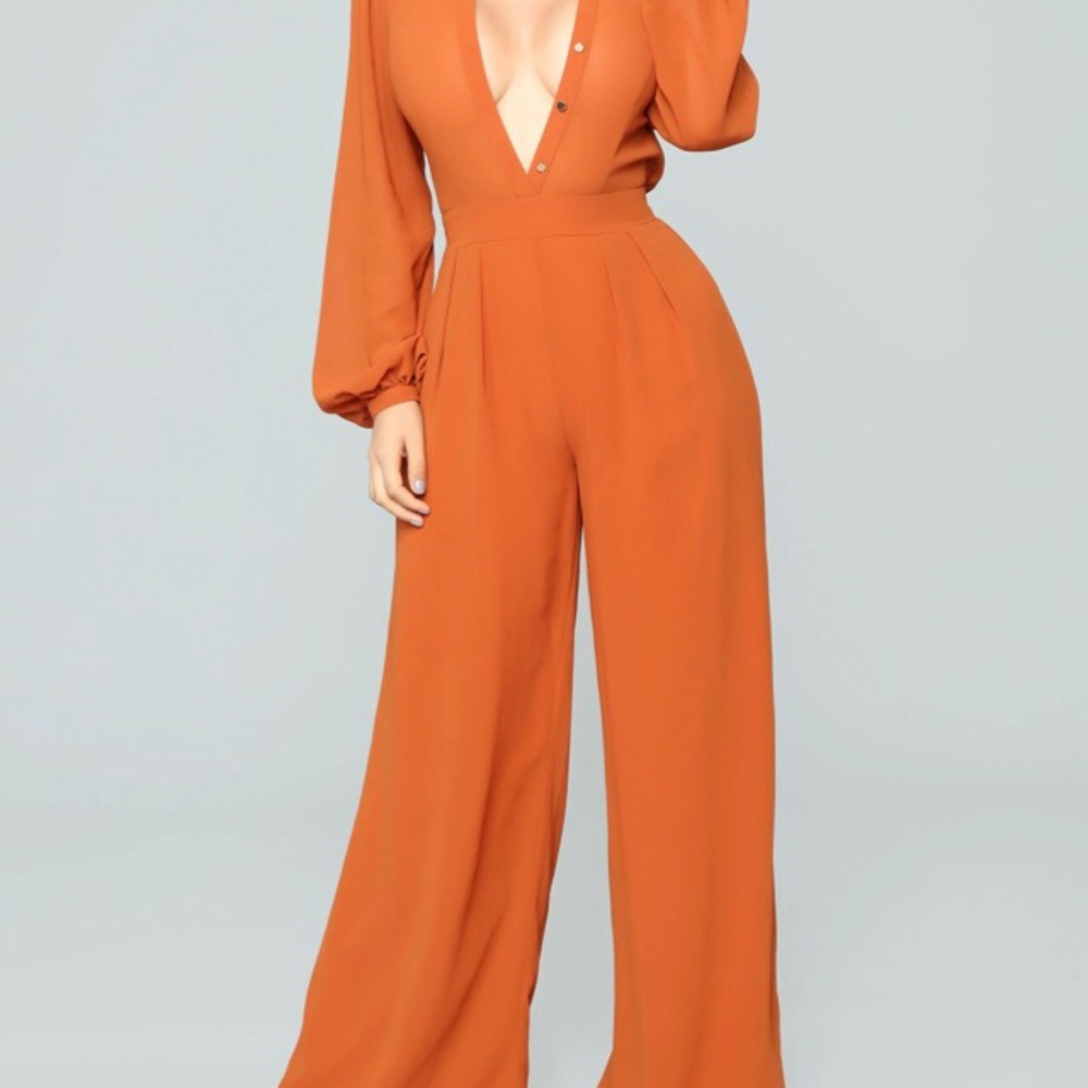 Fashion Nova Jumpsuit w/ belt